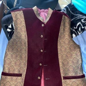 Men’s brand new Indian desi Pakistani traditional Kurta vest size large 1 pc